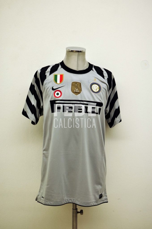 0194__2__internazionale_1_julio_cesar_2010_2011_champions_league
